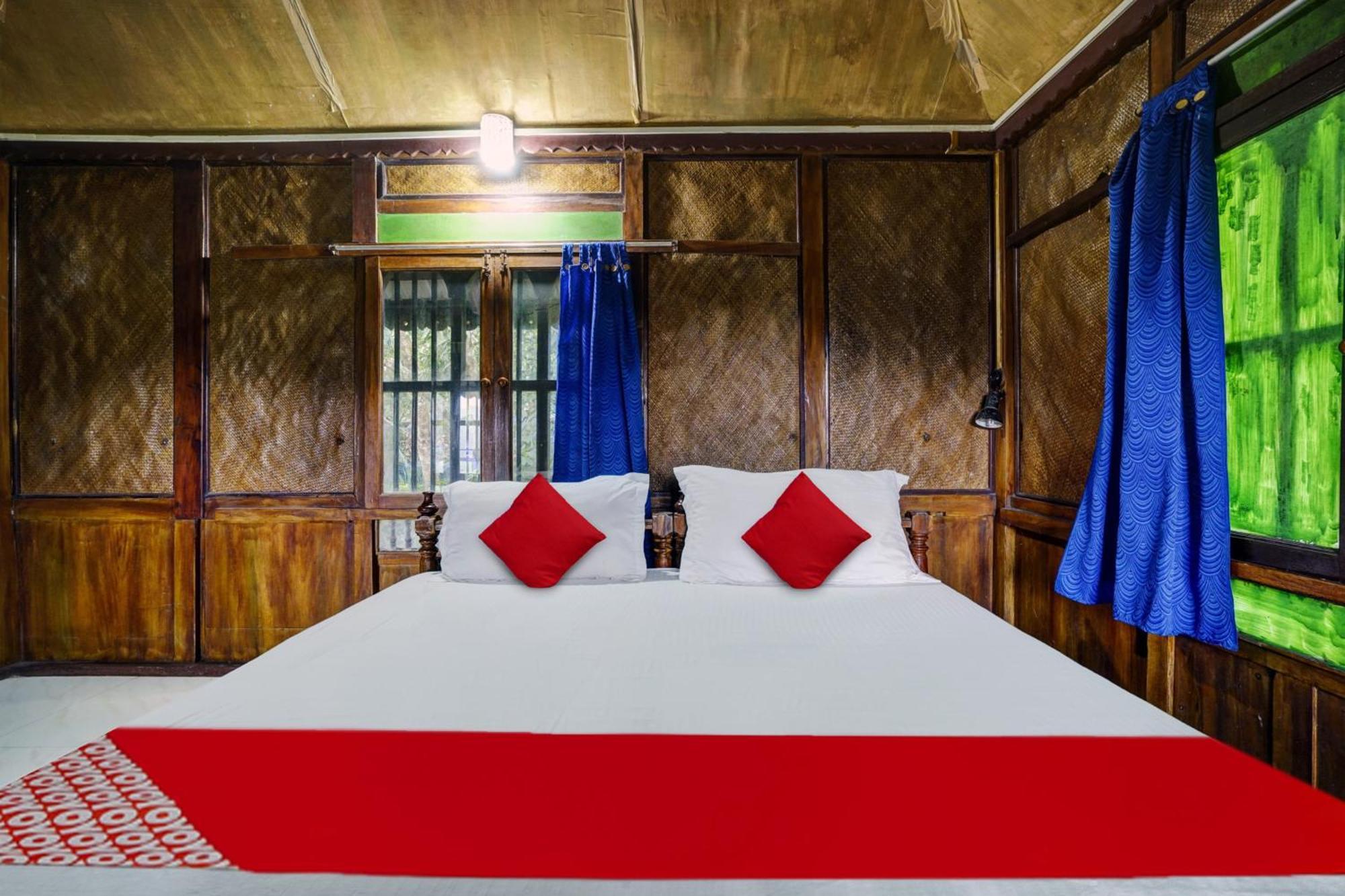 Oyo Flagship Meadow View Inn Текади Екстериор снимка