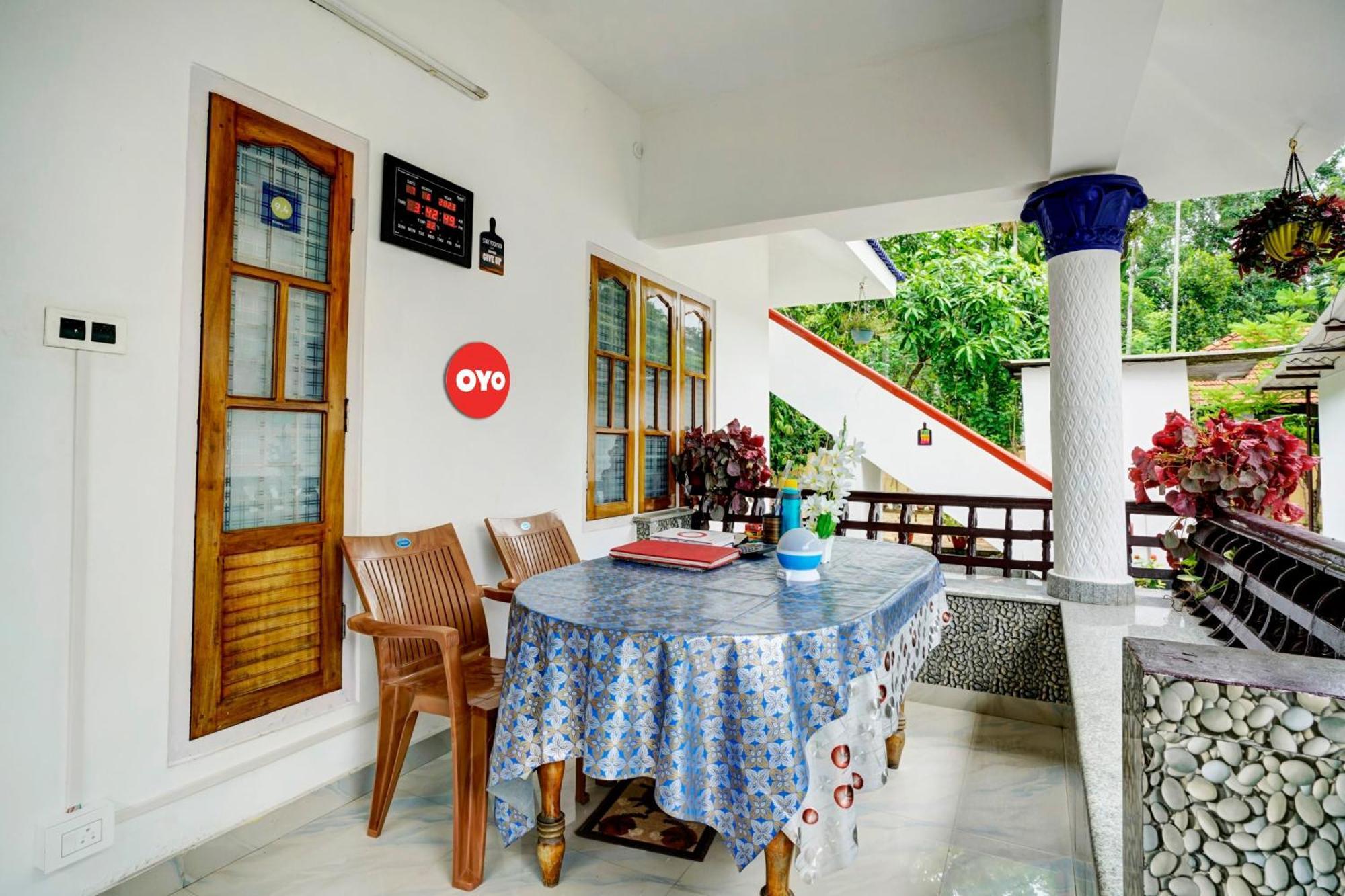 Oyo Flagship Meadow View Inn Текади Екстериор снимка