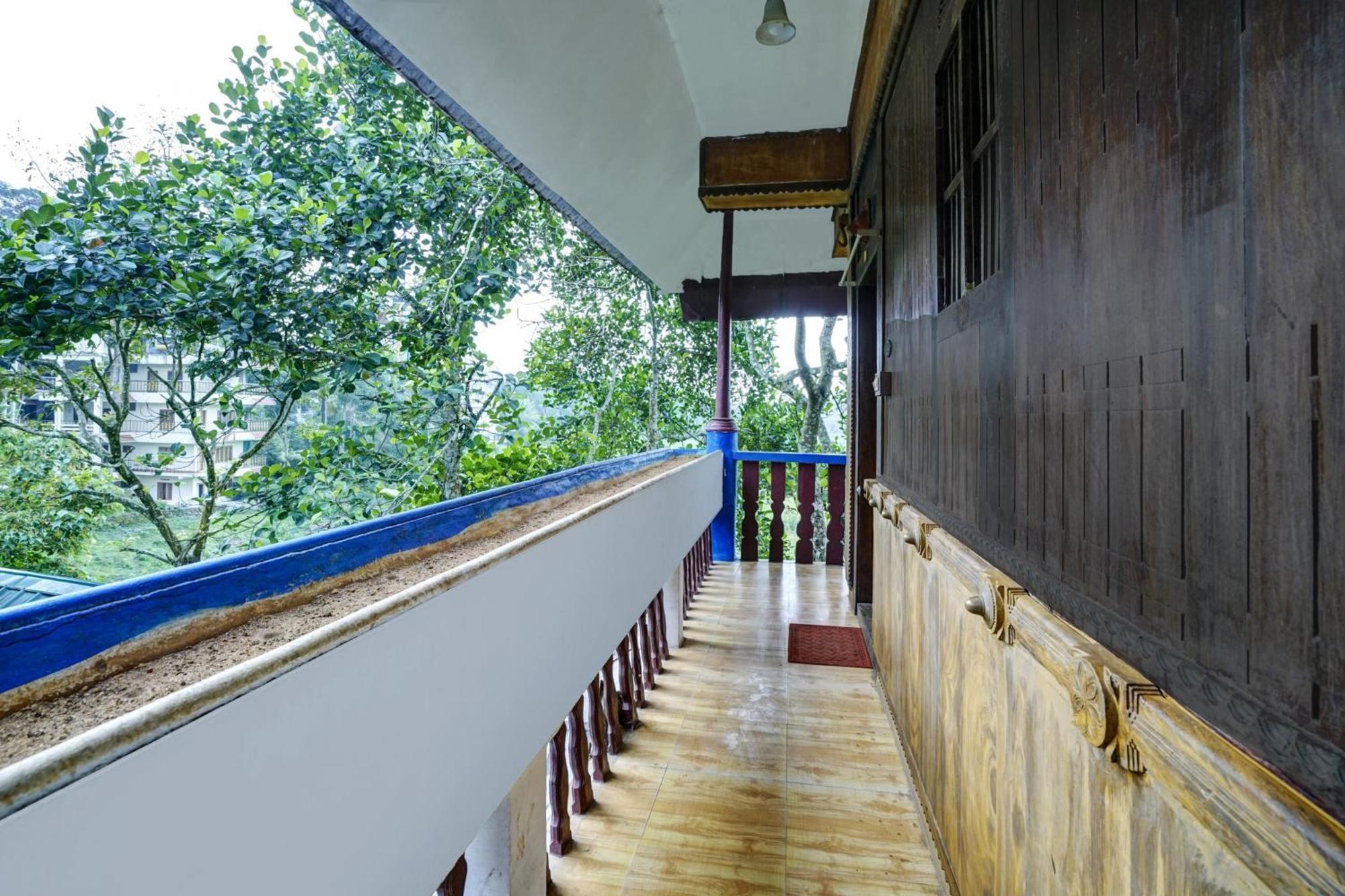 Oyo Flagship Meadow View Inn Текади Екстериор снимка